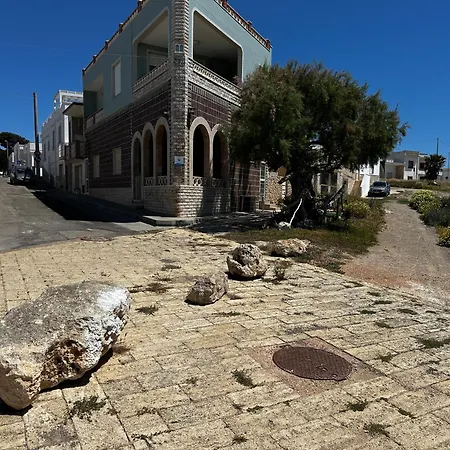 Casa Fronte Mare Casa de Férias