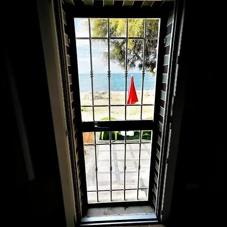 Casa Fronte Mare Holiday home Marina di Mancaversa