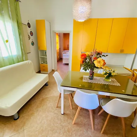 Casa Fronte Mare Holiday home *
